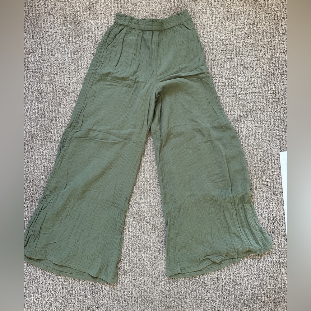 Aerie Green Wide-Leg Pants